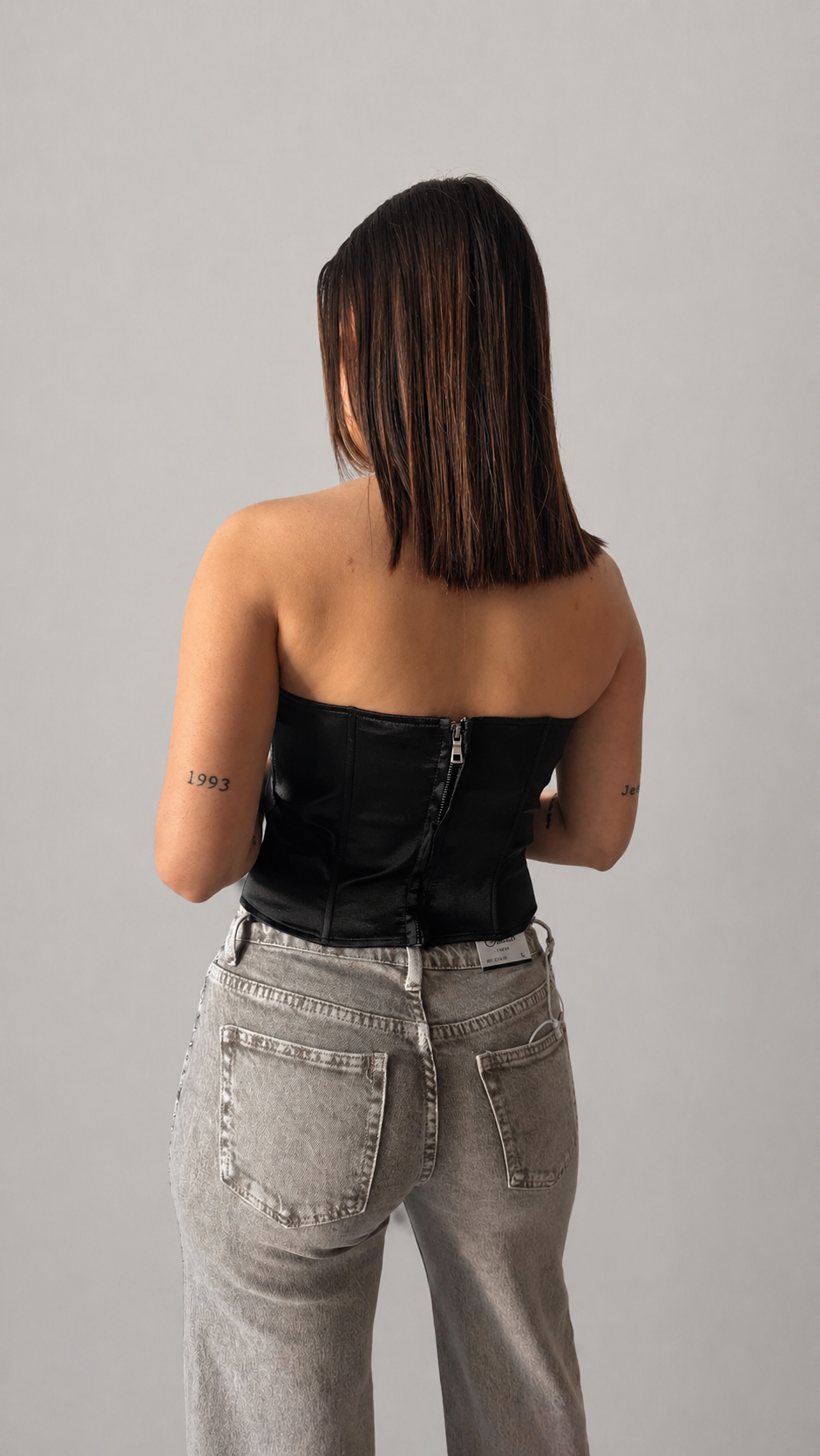 Corsetto Satin Glow
